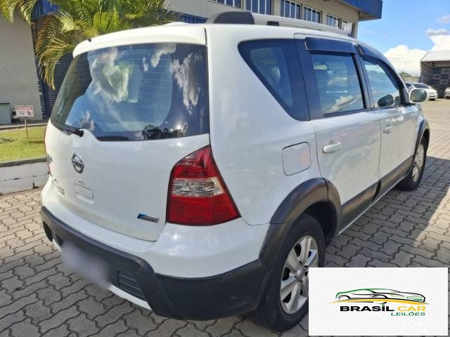 LIVINA X-GEAR 1.8 16V